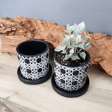 Load image into Gallery viewer, Black Lattice small 3.5 inch ceramic planter pot